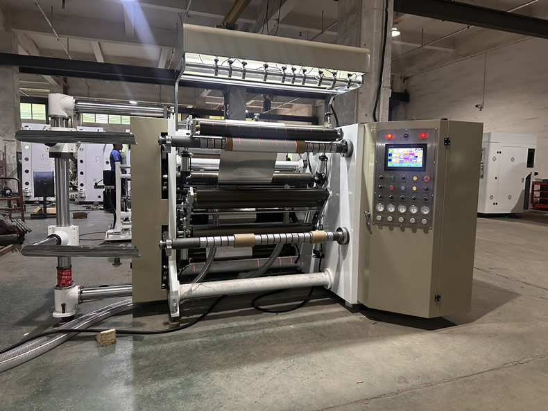 煙包襯紙壓紋分切機 煙包襯紙壓紋分切機